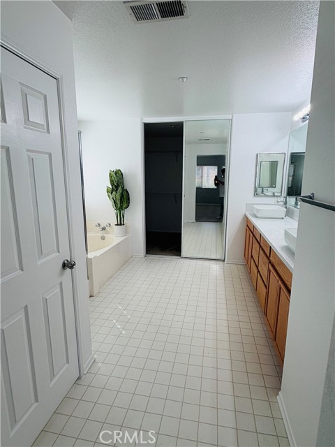 Detail Gallery Image 60 of 73 For 7575 Lime, Fontana,  CA 92336 - 5 Beds | 3 Baths