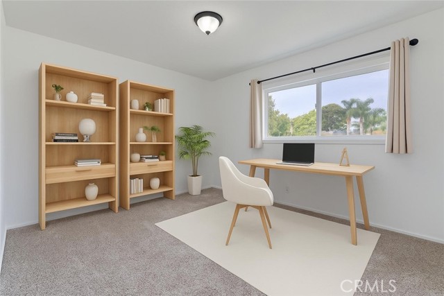 9001 Oceanwood Drive, Huntington Beach CA: https://media.crmls.org/medias/bd20fd43-ec7a-4d4d-947a-a0e1434da029.jpg
