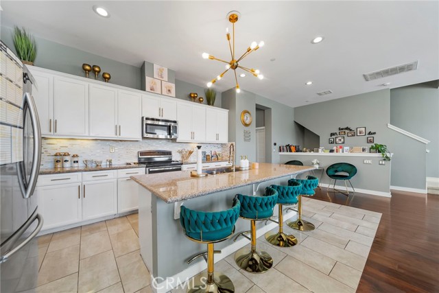 Detail Gallery Image 26 of 60 For 9339 Alondra Bld, Bellflower,  CA 90706 - – Beds | – Baths