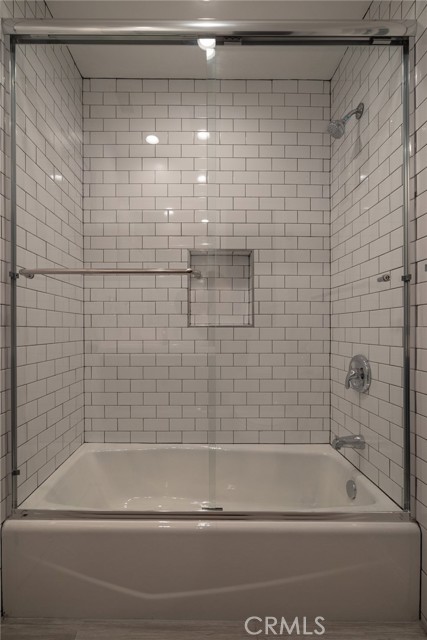 4270 Elenda Street, Culver City CA: https://media.crmls.org/medias/bd219f06-0ce9-4a04-bac0-d4d28c342fbd.jpg