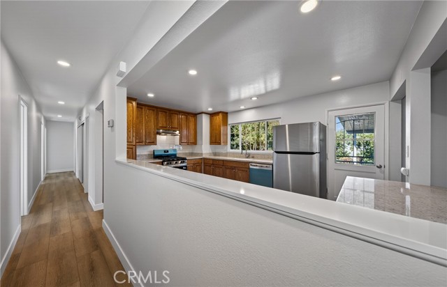 Detail Gallery Image 11 of 23 For 201 Primrose, Redlands,  CA 92373 - 4 Beds | 2 Baths