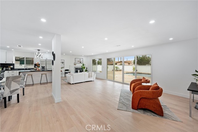Detail Gallery Image 8 of 45 For 8771 La Grand Ave, Garden Grove,  CA 92841 - 3 Beds | 3 Baths