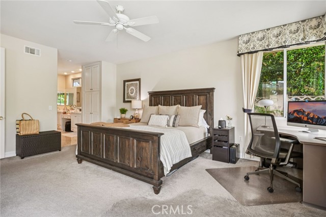 11272 Weatherby Road, Los Alamitos CA: https://media.crmls.org/medias/bd22df37-1ff7-422e-8968-a6d496b420a9.jpg