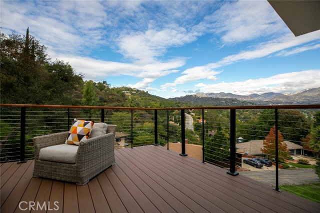 Detail Gallery Image 21 of 66 For 981 Glen Oaks, Pasadena,  CA 91105 - 3 Beds | 3 Baths