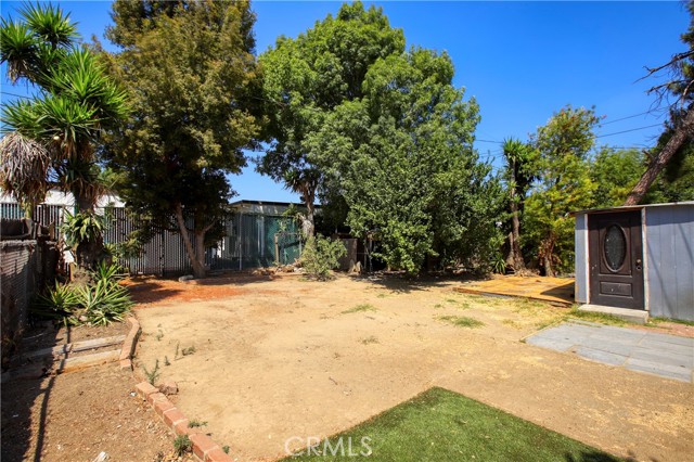 Detail Gallery Image 22 of 22 For 7339 Baird Ave, Reseda,  CA 91335 - 3 Beds | 1 Baths