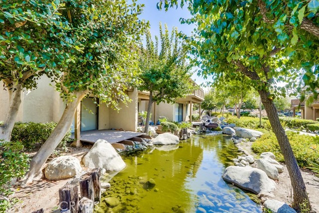 505 Orange Blossom, Irvine CA: https://media.crmls.org/medias/bd2380bd-cc44-42cf-acef-bc7f1d2c3a8d.jpg