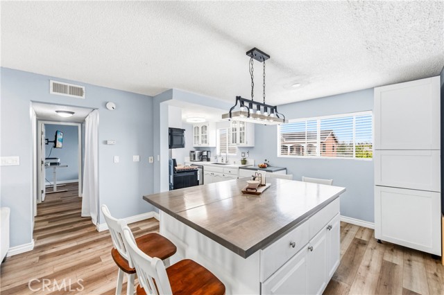 Detail Gallery Image 19 of 47 For 21522 Belshire, Hawaiian Gardens,  CA 90716 - 2 Beds | 2 Baths