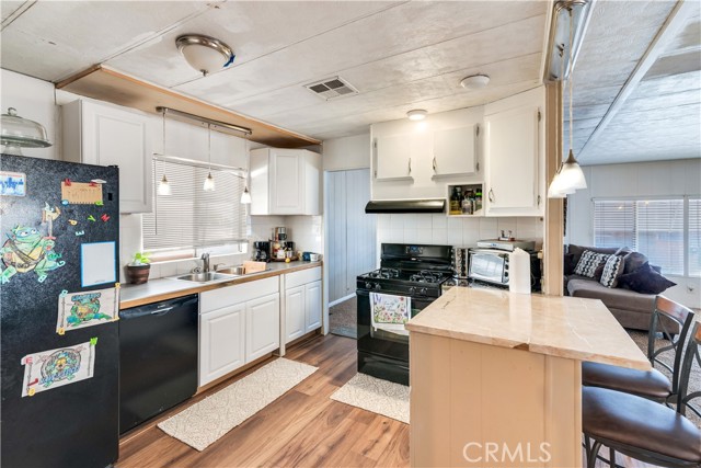 Detail Gallery Image 9 of 22 For 26871 Alessandro Blvd #106,  Moreno Valley,  CA 92555 - 2 Beds | 2 Baths