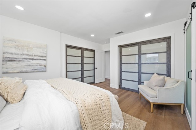 2260 Tevis Avenue, Long Beach CA: https://media.crmls.org/medias/bd262665-4c5f-4f80-bcc9-c4b6f342d7fe.jpg