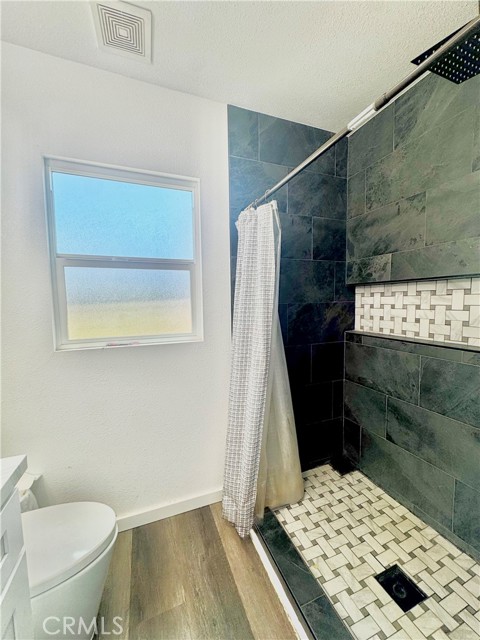 Detail Gallery Image 6 of 8 For 3665 Ross St, Riverside,  CA 92503 - 4 Beds | 2 Baths