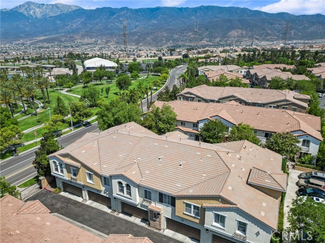 Image 22 of 30 For 15723 Parkhouse  30