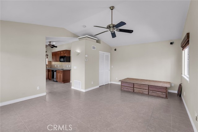 Detail Gallery Image 30 of 52 For 6712 Mission Grove Pkwy, Riverside,  CA 92506 - 5 Beds | 3 Baths