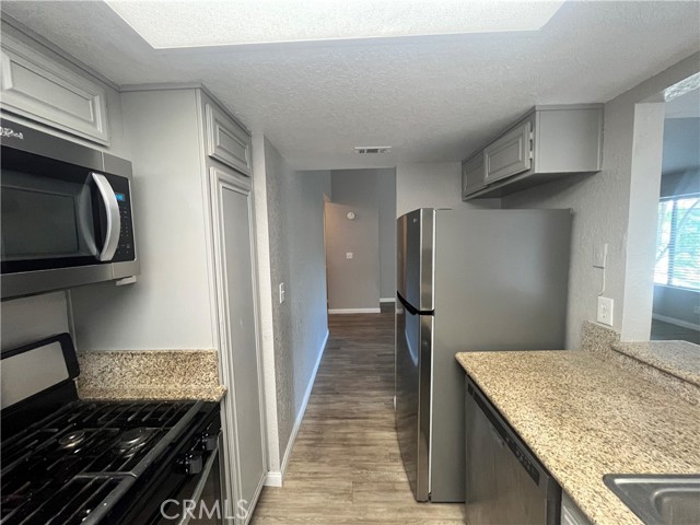 Detail Gallery Image 10 of 27 For 600 Central Ave #302,  Riverside,  CA 92507 - 2 Beds | 2 Baths