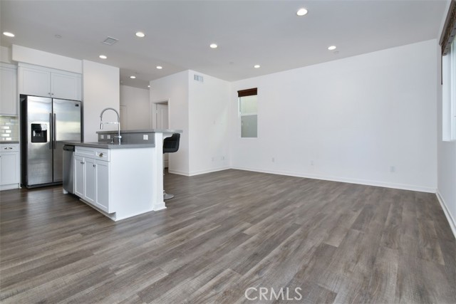 Detail Gallery Image 13 of 49 For 15163 W Rachel, –,  CA 91345 - 4 Beds | 3 Baths