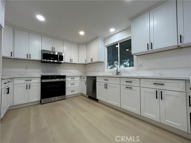 Detail Gallery Image 10 of 26 For 33155 Buckwheat Dr, Menifee,  CA 92584 - 3 Beds | 2 Baths