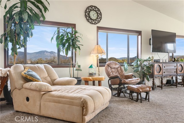 Detail Gallery Image 6 of 65 For 340 Fritch Rd, Lakeport,  CA 95453 - 7 Beds | 4 Baths