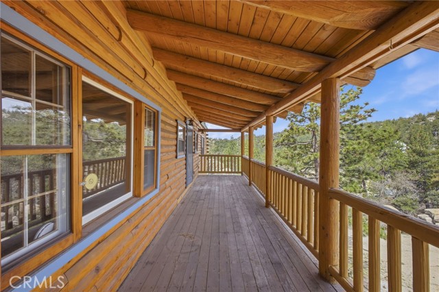 Detail Gallery Image 12 of 36 For 33052 Donner, Running Springs,  CA 92382 - 4 Beds | 2 Baths