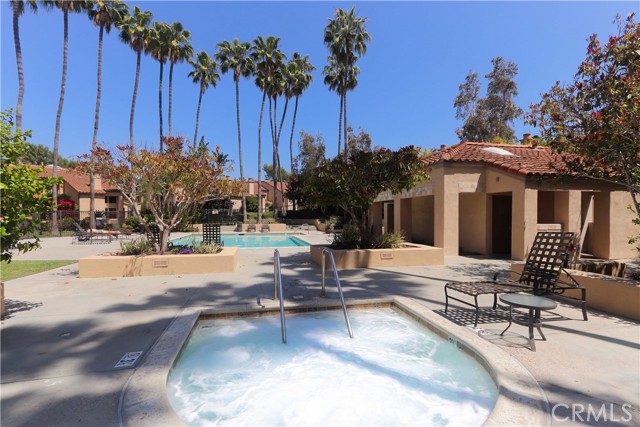 45 Corsica Drive, Newport Beach CA: https://media.crmls.org/medias/bd2bbef4-ea9c-4f6d-882b-16dffe1c7952.jpg