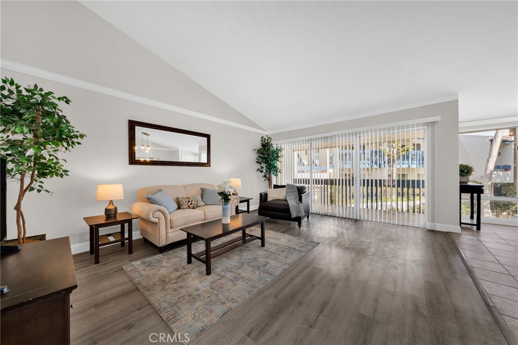 902 Camino Real #208