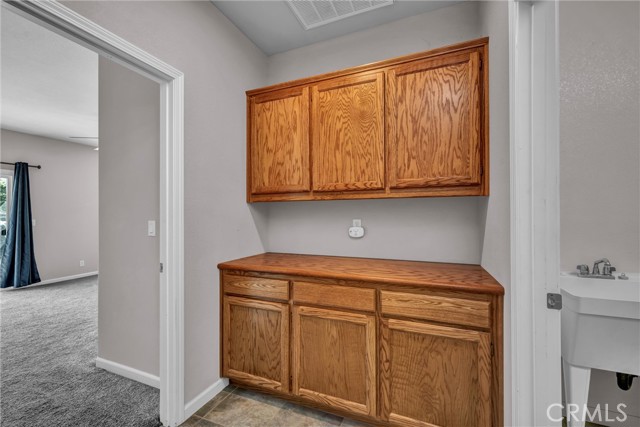18579 Hidden Valley Road, Hidden Valley Lake CA: https://media.crmls.org/medias/bd2cc1bb-1f2a-428e-aa3a-3645e6244bb2.jpg