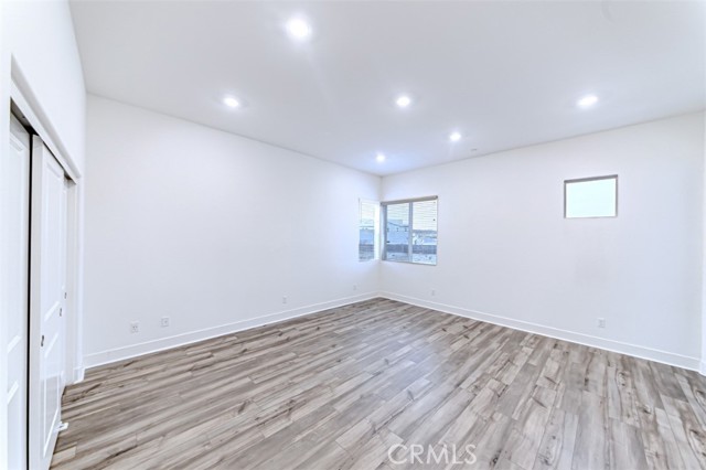 Detail Gallery Image 25 of 56 For 27503 Golden Currant, Valencia,  CA 91381 - 5 Beds | 4/1 Baths