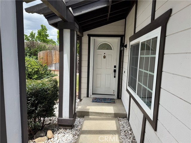 Detail Gallery Image 2 of 30 For 22479 Tula Dr, Saugus,  CA 91350 - 4 Beds | 2 Baths