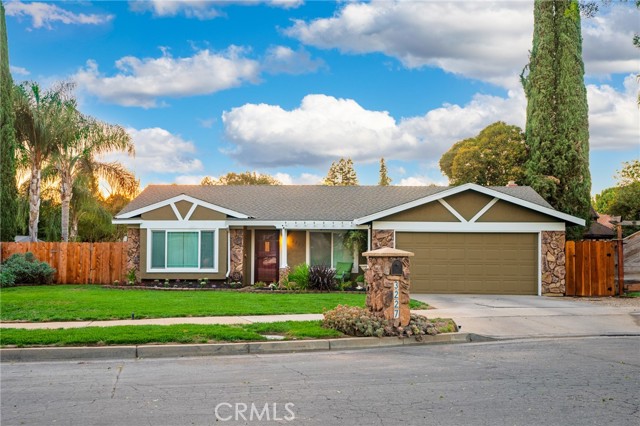 Detail Gallery Image 1 of 36 For 3227 Gregory Ct, Merced,  CA 95340 - 4 Beds | 2 Baths