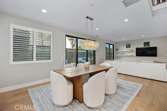 Detail Gallery Image 6 of 21 For 2076 Tablelands Way, Costa Mesa,  CA 92627 - 3 Beds | 3 Baths