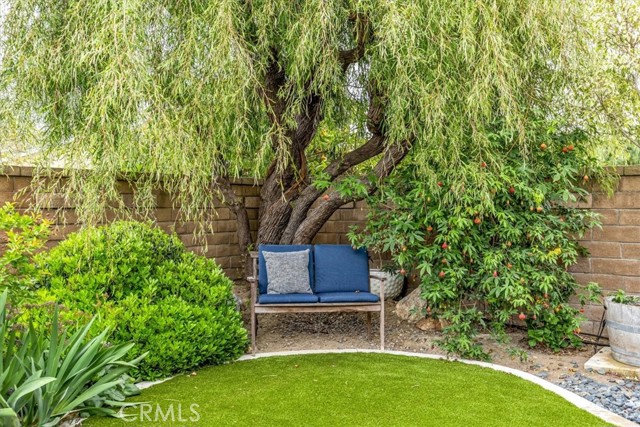 Detail Gallery Image 36 of 46 For 940 S Amherst Cir, Anaheim Hills,  CA 92807 - 3 Beds | 2/1 Baths