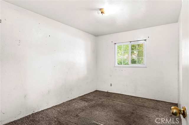 752 E 6th Street, Chico CA: https://media.crmls.org/medias/bd2e3a79-c291-4964-af89-9c864b96774b.jpg