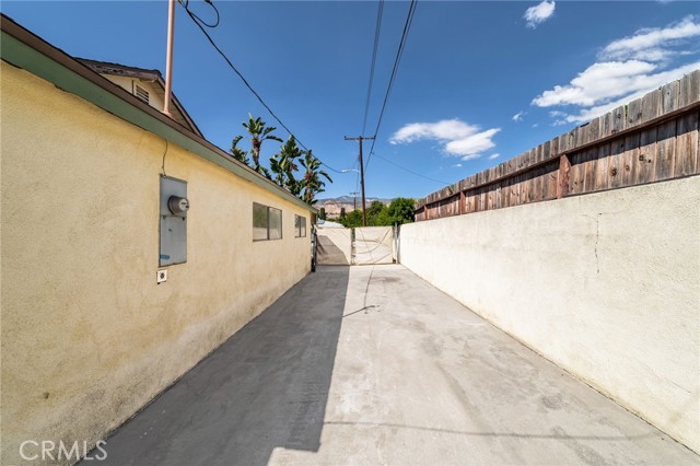 Detail Gallery Image 33 of 43 For 26287 29th St, Highland,  CA 92346 - 4 Beds | 2 Baths