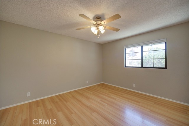 1629 Hillsboro Drive, Santa Maria CA: https://media.crmls.org/medias/bd2e61e7-9ad5-41ec-8baa-0b9c57e3e5af.jpg
