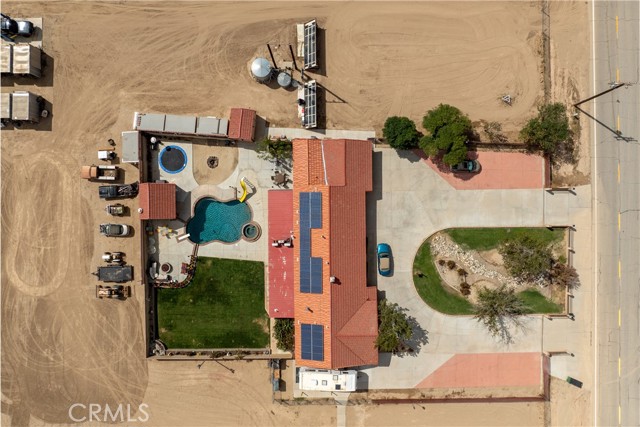 8212 E Avenue H, Lancaster CA: https://media.crmls.org/medias/bd2f54e7-8fb8-45a5-a07e-d6bf7e78b0f4.jpg