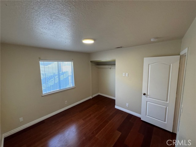 Detail Gallery Image 11 of 22 For 12620 White Fir Way, Victorville,  CA 92392 - 4 Beds | 2 Baths