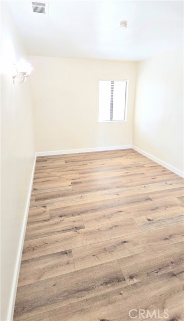 8730 N 6th, Downey CA: https://media.crmls.org/medias/bd304ef4-15c4-4f75-8430-0ccfeee47058.jpg
