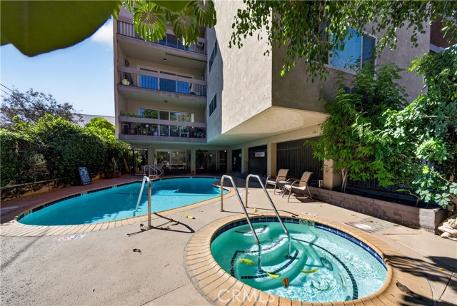 1061 Park Avenue, 306 photo 22