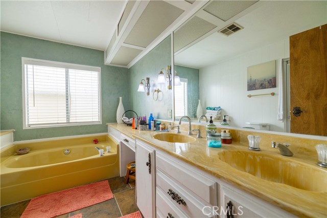 Detail Gallery Image 17 of 36 For 2601 E Victoria St #316,  Compton,  CA 90220 - 3 Beds | 2 Baths