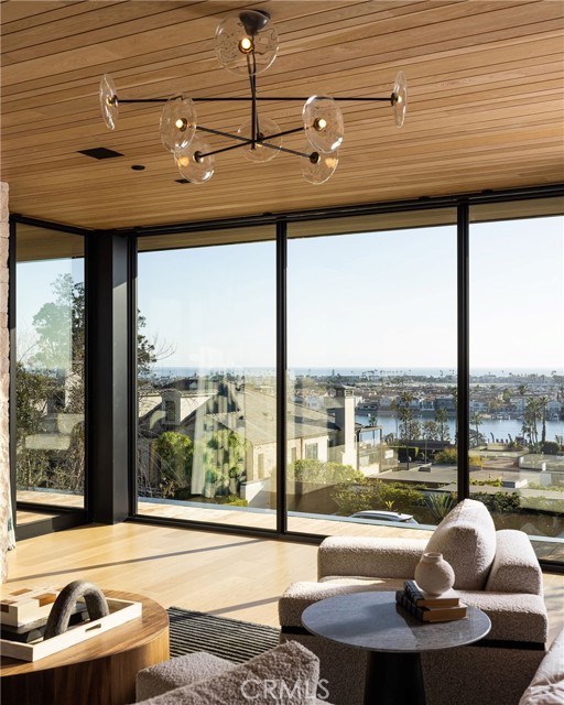 2304 Cliff, Newport Beach CA: https://media.crmls.org/medias/bd30dbc4-c04f-4b17-b132-4585e55adedb.jpg