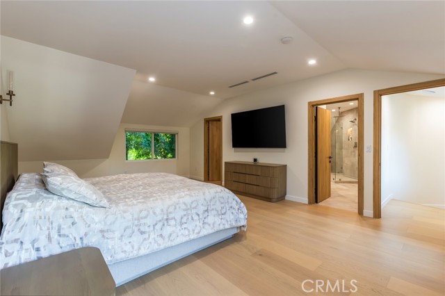 6512 Firmament photo 34