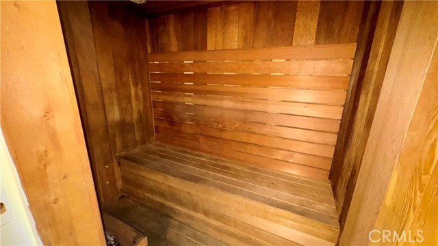 Detail Gallery Image 12 of 19 For 18645 Hatteras #208,  Tarzana,  CA 91356 - 1 Beds | 1 Baths