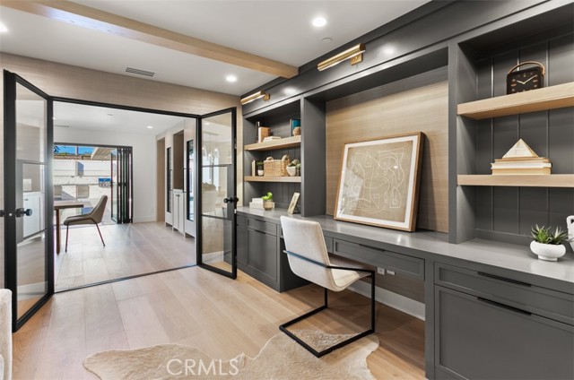 Image 27 of 48 For 1717 Irvine Avenue