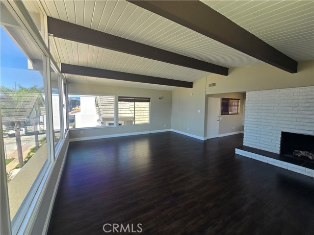 Detail Gallery Image 4 of 23 For 2512 Ocean Bld a,  Corona Del Mar,  CA 92625 - 3 Beds | 2 Baths