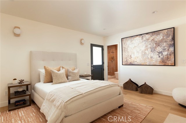 Image 22 of 41 For 3554 Sycamore