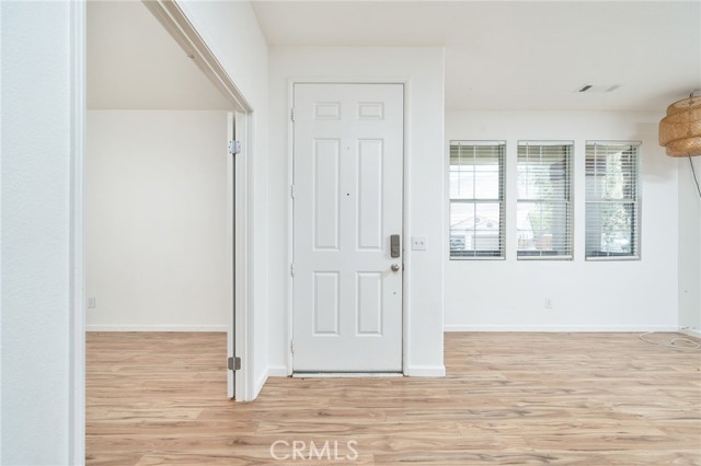 Detail Gallery Image 5 of 47 For 126 Schooner Ct, San Jacinto,  CA 92583 - 4 Beds | 2 Baths