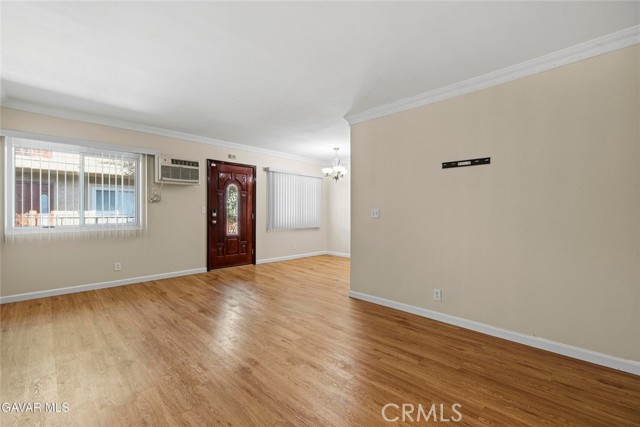 Detail Gallery Image 5 of 33 For 3220 Altura Ave #220,  Glendale,  CA 91214 - 1 Beds | 1 Baths