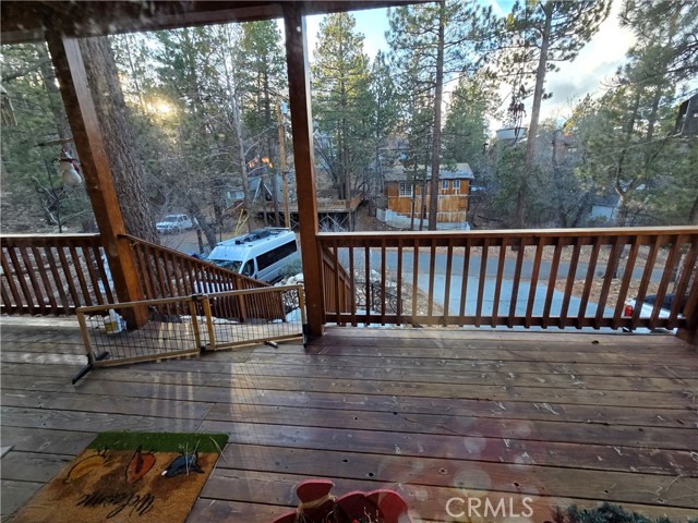 Detail Gallery Image 7 of 8 For 879 Spruce, Sugarloaf,  CA 92386 - 3 Beds | 2/1 Baths