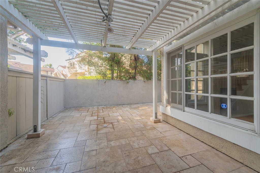 MLS #OC25276535 image #22