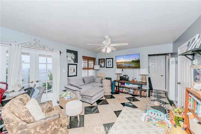 2227 Mathews Avenue, Redondo Beach CA: https://media.crmls.org/medias/bd348b93-d612-491b-8870-14eeb9d6e4da.jpg