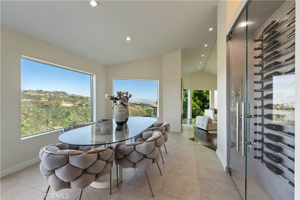 MLS #SR25244048 image #7