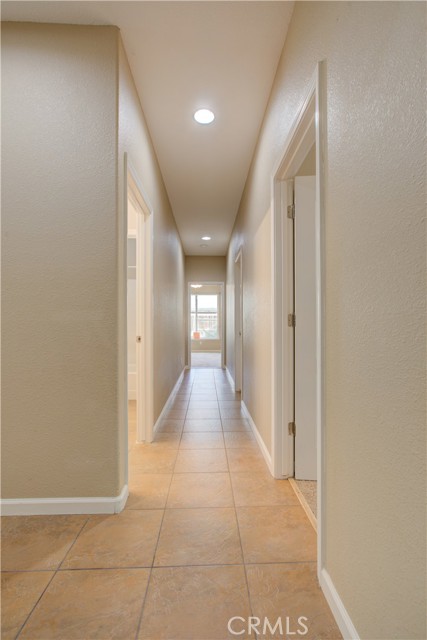 Detail Gallery Image 8 of 39 For 749 Newton Ct, Merced,  CA 95348 - 4 Beds | 2 Baths